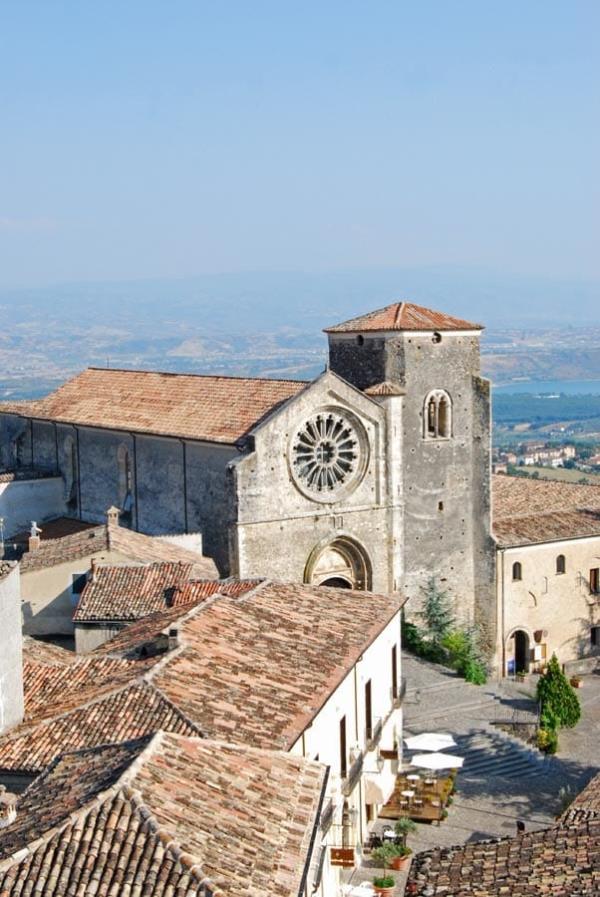 images Altomonte, la visita di un gruppo di crocieristi nel centro storico