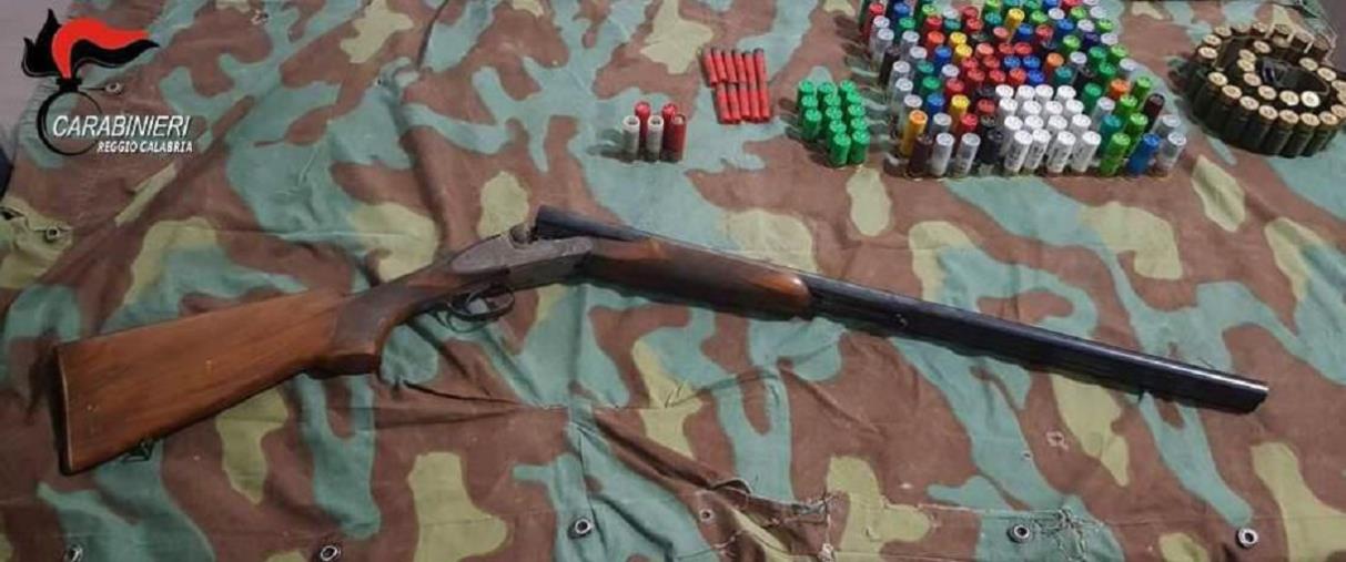 images Ritrovato un fucile da caccia con matricola abrasa nei boschi di Ciminà