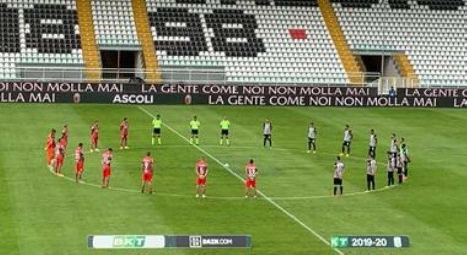 images Dopo 100 giorni è ripartita la B: Nel recupero Ascoli-Cremonese 1-3. Domani al via la 29ª giornata