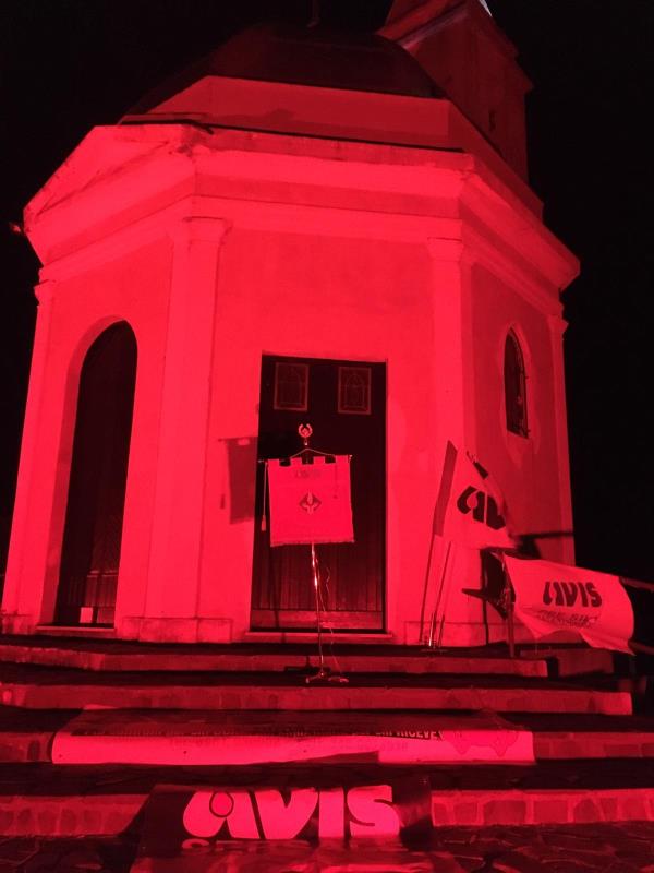 images Giornata del donatore. L’Avis di Sersale tinge di rosso la chiesetta votiva del Monte Crozze 