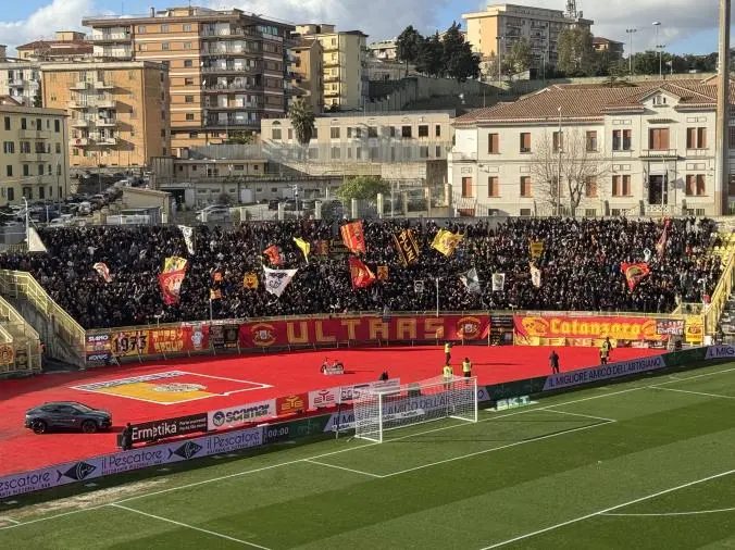 Serie B, Catanzaro vs Pisa: 0-0 (AGGIORNAMENTI)