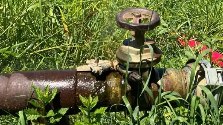 Acqua, allacci abusivi nel Crotonese: tre denunce 