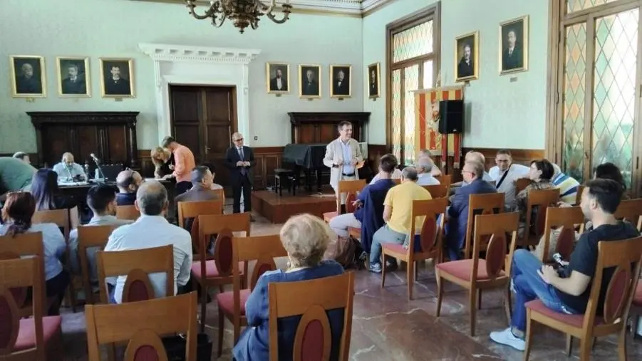 Catanzaro, firmata a Palazzo De Nobili la convenzione tra i 31 Comuni d’Ambito di Catanzaro
