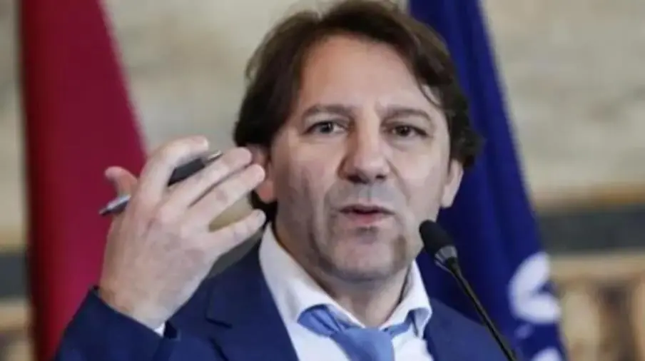 Tridico (M5S): "Alla Regione serve un governo dei contenuti, non delle luci psichedeliche"