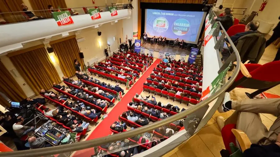 FI: “Una grande convention per una grande Lamezia. Il centrodestra è compatto e pronto a governare con visione e responsabilità”