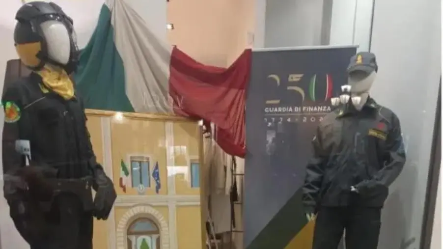 Catanzaro, la Finanza celebra la festa dell'Unità nazionale e la giornata delle forze armate 
