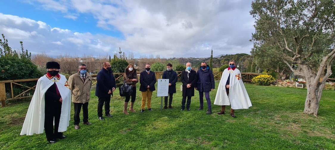 images Alberi dedicati alla memoria dei morti per Covid. Parte il progetto dei Lions a Catanzaro, Lamezia e Crotone