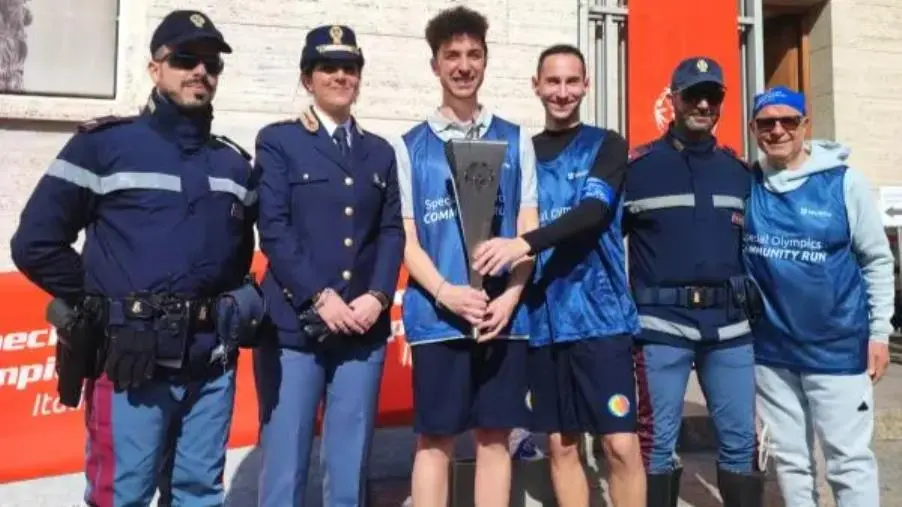 Accesa a Reggio la fiamma olimpica con il “Torch Run Community Run”