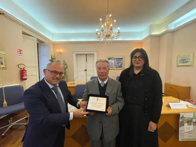 Sersale, presentato il libro di Vincenzo Valente sul medico Bruno Spadafora 
