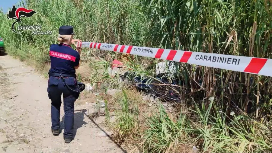 Piana di Gioia Tauro, servizio anti roghi: 14 denunce 