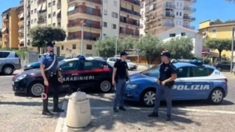Cirò Marina, bar frequentato da pregiudicati: sospesa attività