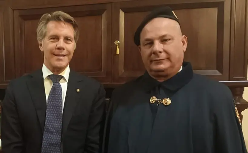 L’Istituto Nazionale per la Guardia d’Onore alle Reali Tombe del Pantheon riconferma il lametino Floro De Nardo 
