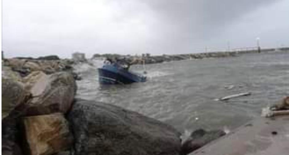 images Catanzaro, barca migranti affondata nel porto, Fiorita: "L’Agenzia delle Dogane ha in carico il natante"