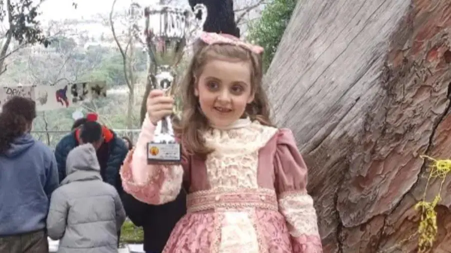 L'associazione commercianti Catanzaro 3V proclama la mascherina più bella: è Greta Ritrovato