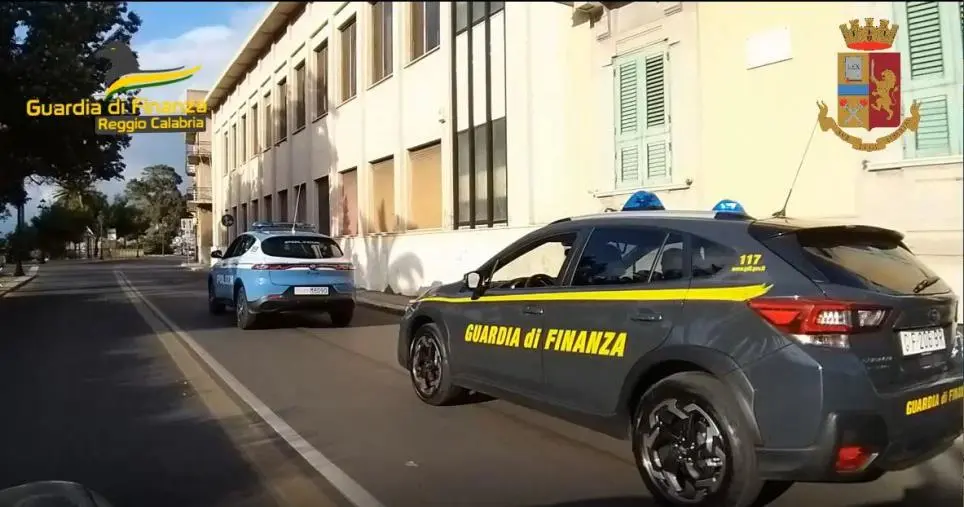 'Ndrangheta, sequestrati compendi aziendali, immobili e finanze per 5 milioni ad un imprenditore del Reggino