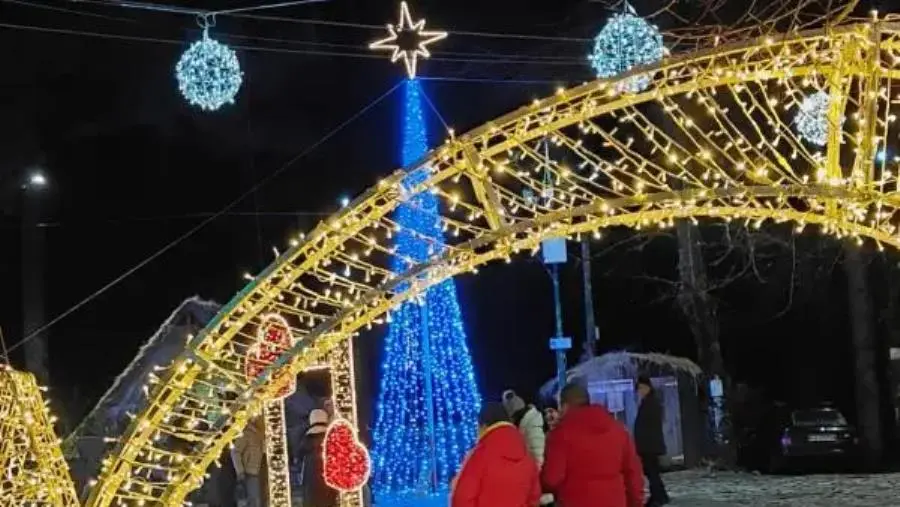 Villaggio Mancuso: luminarie, presepi e mercatini grazie all’impegno del Comitato “Siletta”