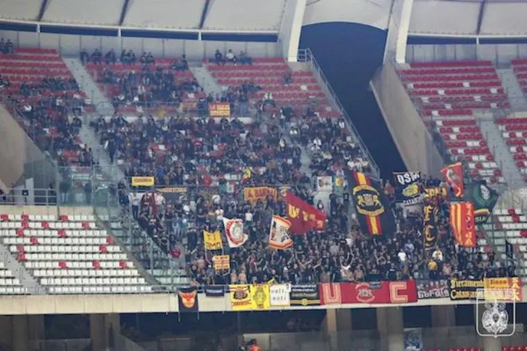 images Fiducia e ottimismo dopo la prova di Bari: gli ultras chiamano a raccolta la tifoseria