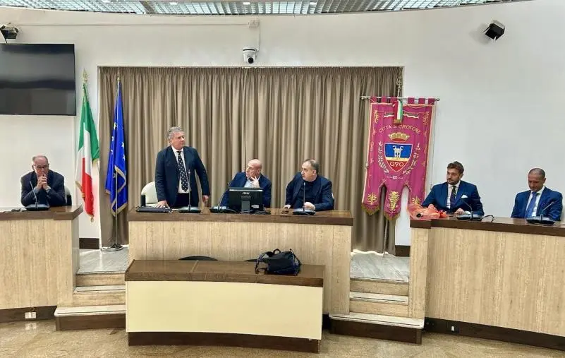 Mancuso a Crotone rinnova l’appello per risolvere i problemi nelle carceri 