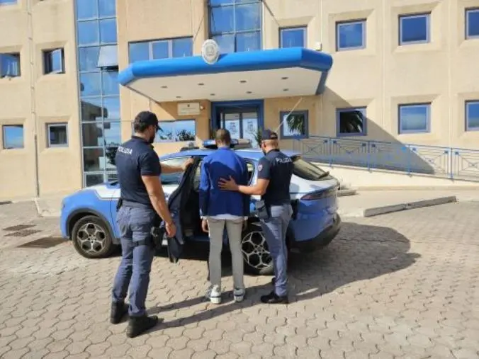 Il Questore di Catanzaro "sottrae" al Lametino uno straniero pericoloso per l’ordine e la sicurezza pubblica