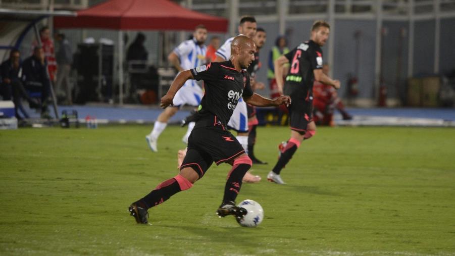 images Serie B, il Crotone sbanca Pescara: 3-0 per i rossoblù nell’anticipo