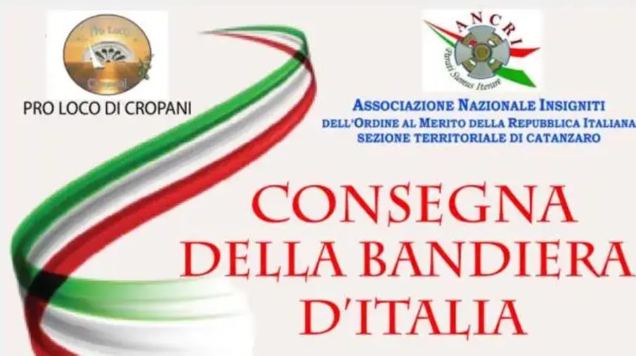 A Cropani la consegna del Tricolore agli studenti: simbolo di unità e valori per le giovani generazioni 