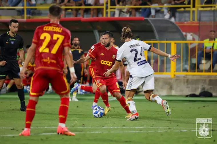 images Serie BKT, CESENA vs CATANZARO: 2-0 finale. Aquile sconfitte dopo una prova opaca