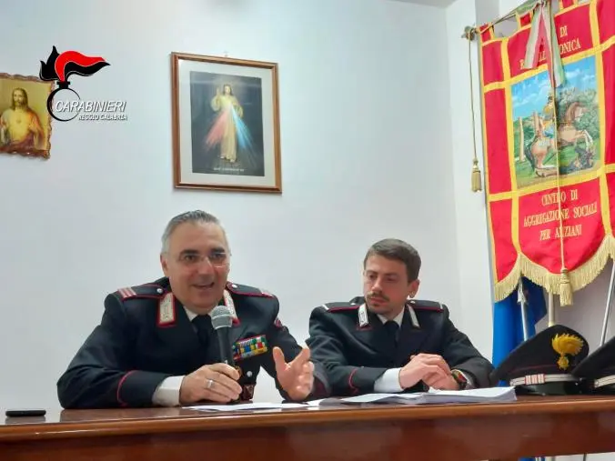 images Truffe agli anziani, proseguono gli incontri di prevenzione dei Carabinieri 