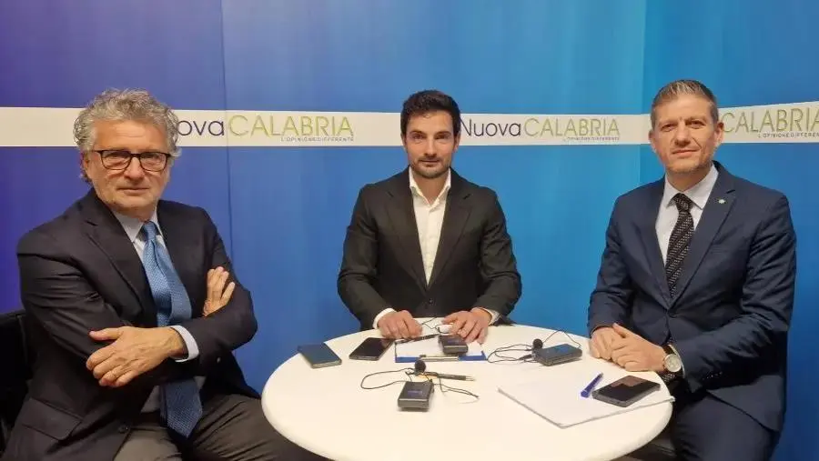 Catanzaro Capitale, in studio Assisi e Parisi e dal Libano parla Speziali (GUARDA LA DIRETTA)