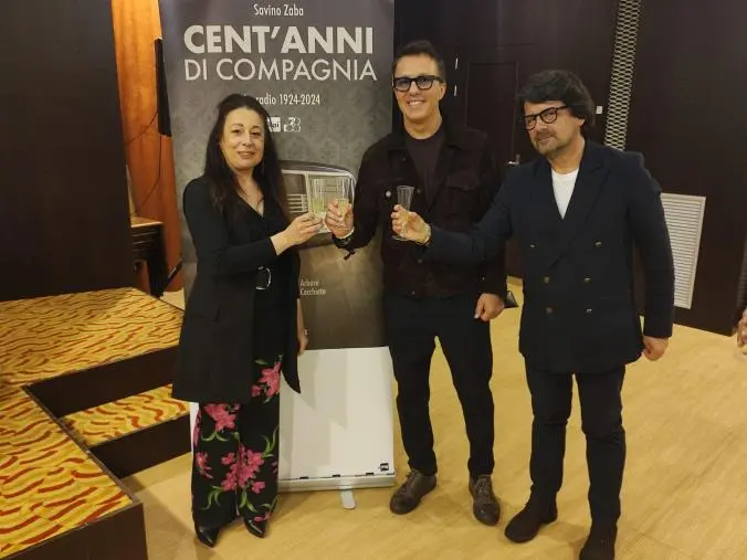 Catanzaro, XI Edizione di "Libri & Bollicine" con Savino Zaba e il suo "Cent'anni di compagnia"