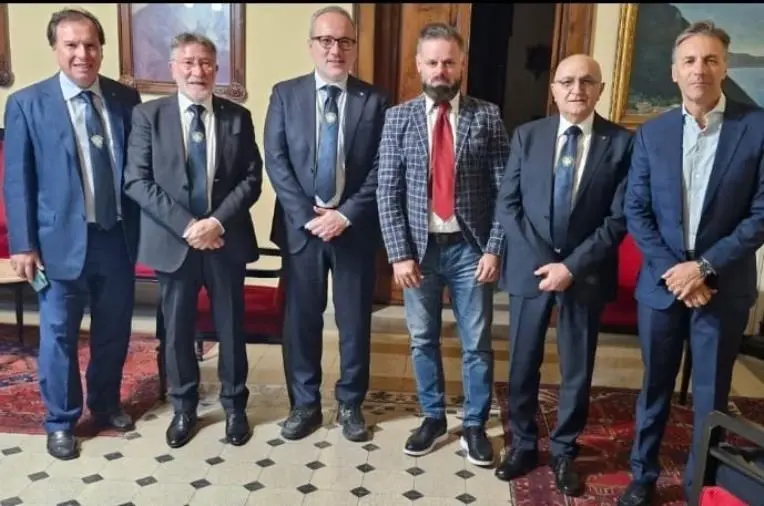 Unarma a Palmi per la fondazione della sezione Reggina dell'associazione "Unione Insigniti O.M.R.I."