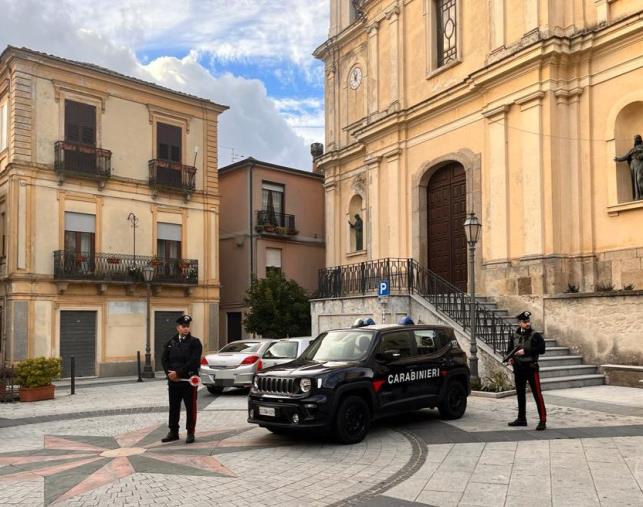 Chiaravalle, senza autorizzazioni: chiuso un circolo privato 