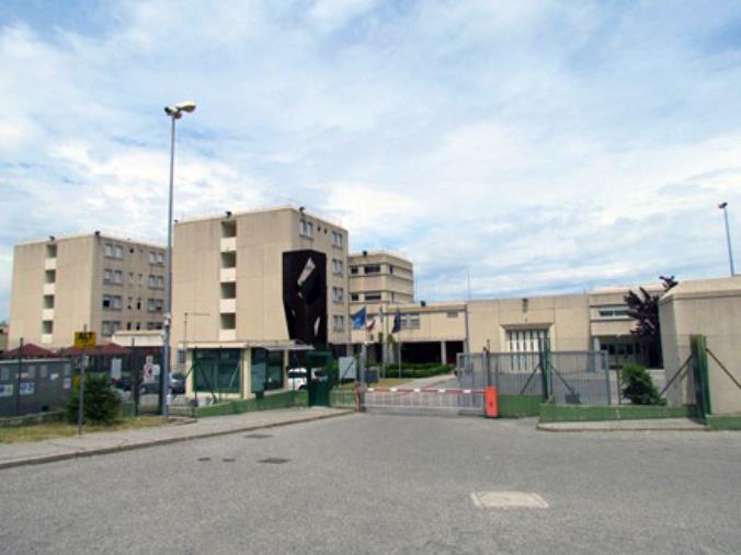 images Telefonino ritrovato nel carcere di Rossano. Fp Cgil: "Brillante risultato della polizia penitenziaria" 