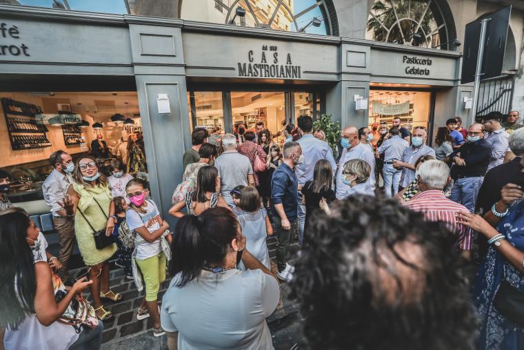 images Nel centro storico di Catanzaro apre Casa Mastroianni, il bistrot per tutti i gusti: dal dolce al salato 