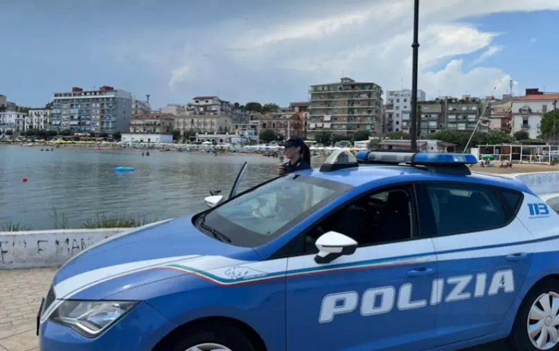 Crotone, violenze e maltrattamenti in famiglia: arrestato un uomo 