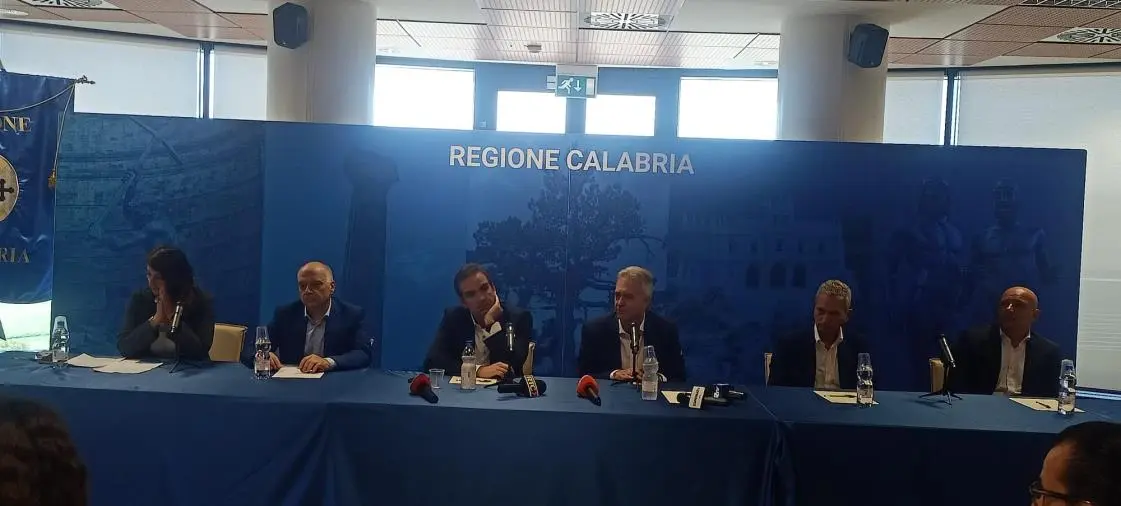 images Presentato il Merano Wine Festival Calabria, Occhiuto: “Puntiamo su enogastronomia eccellente”