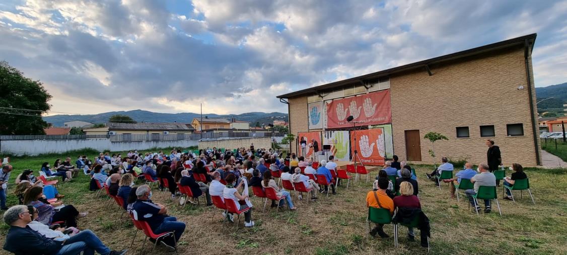 images Lamezia Terme. Civico Trame: L’arena estiva si apre con le poesie di Franco Arminio