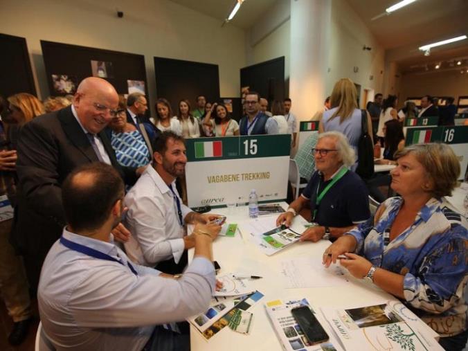 "Aurea", il valore aggiunto del turismo religioso, naturalistico e culturale. A Paola l'inaugurazione con Oliverio