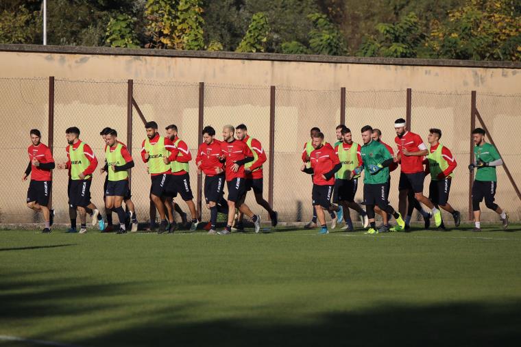 images Serie B: missione Ascoli, il Cosenza torna al lavoro. Trinchera carica i rossoblù