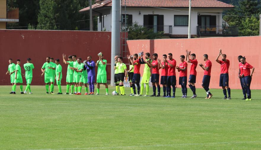 Crollo Cosenza, col Monopoli sconfitto 5-1