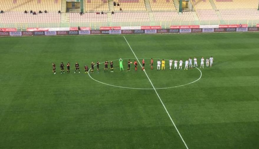 images Catanzaro vs Cavese : 2-1 finale. Le Aquile affondano i biancoblù dopo una gara combattuta