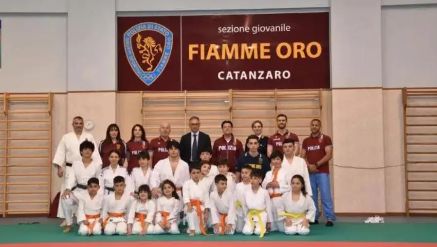 Catanzaro, conclusa la 6ª edizione del corso di Judo 2024-2025 con gli atleti delle Fiamme Oro