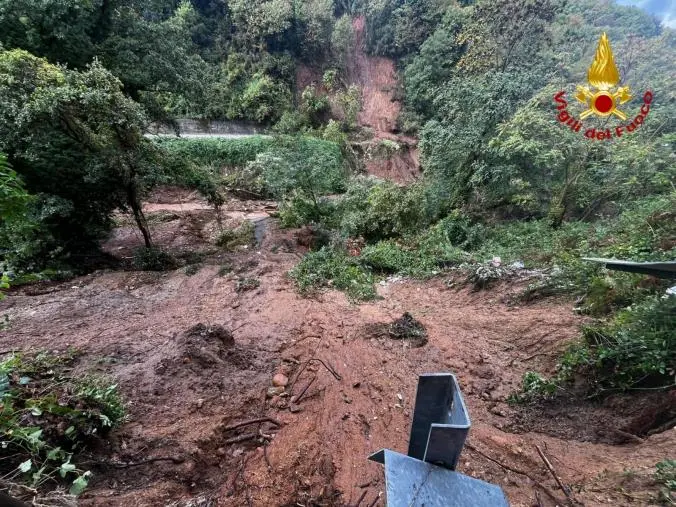 images Maltempo nel Catanzarese, proseguono le attività dei Vigili del Fuoco 