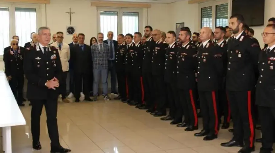 Il Generale di Brigata Riccardo Sciuto in visita ai Carabinieri di Locri