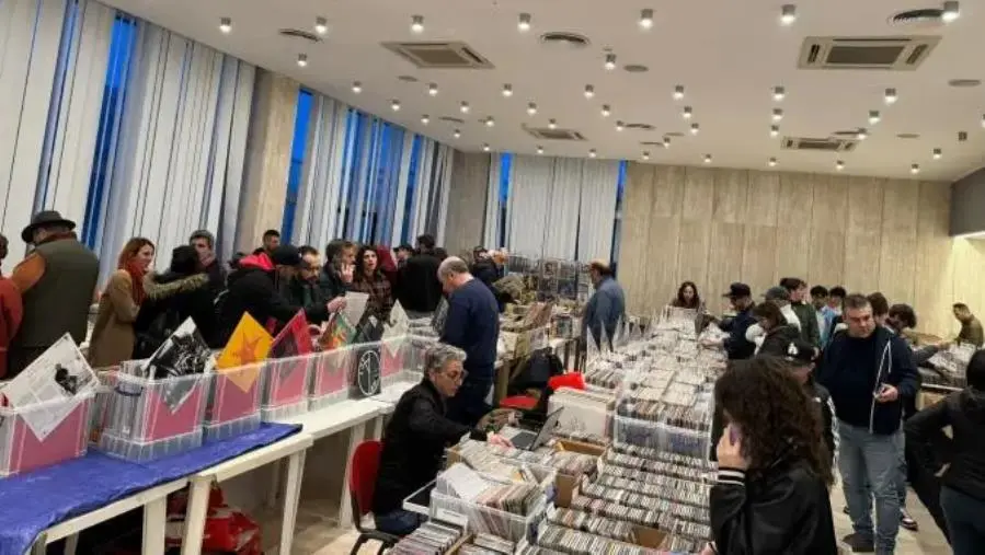 images Catanzaro, torna il Vinyl Market: 19 e 20 ottobre nella Casa delle Culture della Provincia