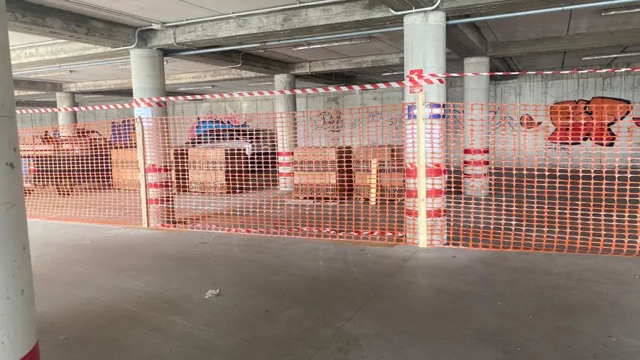 Parcheggi del “Pugliese” sottratti ai lavoratori, il Si Cobas: “Chiediamo spiegazioni”