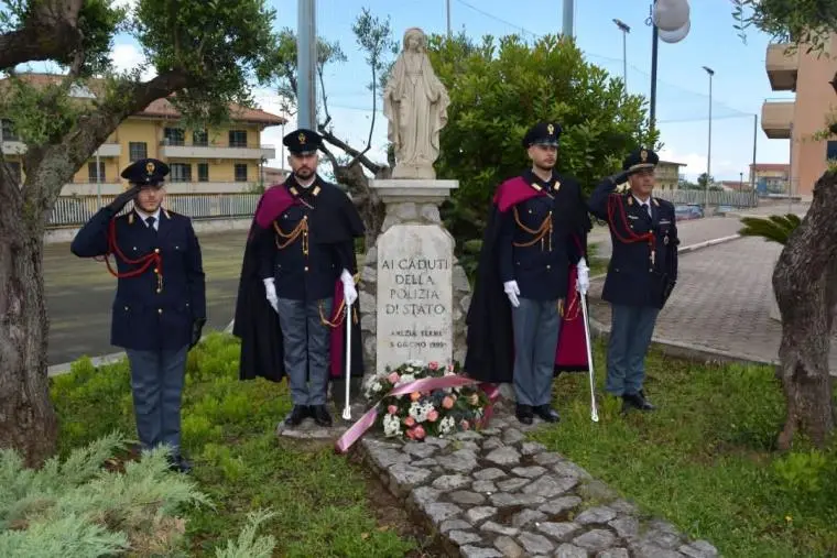 Lamezia Terme, la Polizia di Stato ha commemorato il Vice Sovrintendente Pietro Caligiuri
