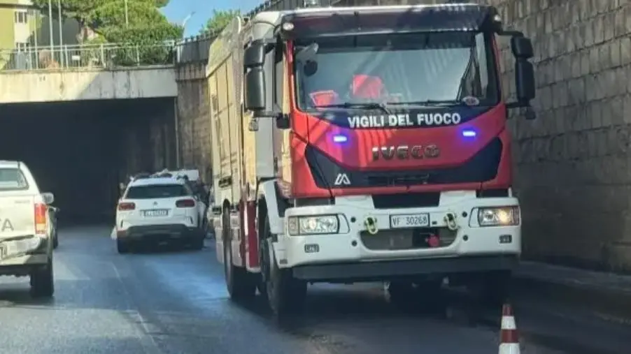 Incidente su viale De Filippis, traffico rallentato 