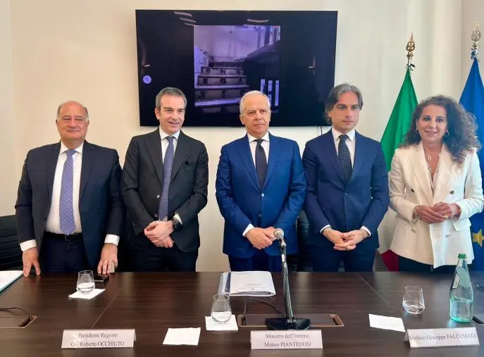 Beni confiscati, Piantedosi inaugura la nuova sede a Reggio Calabria