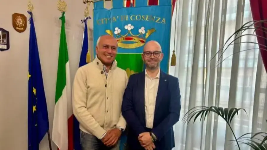 Cosenza, il sindaco Caruso riceve il Segretario generale Cisl Sapia: la priorità è lavorare per i giovani