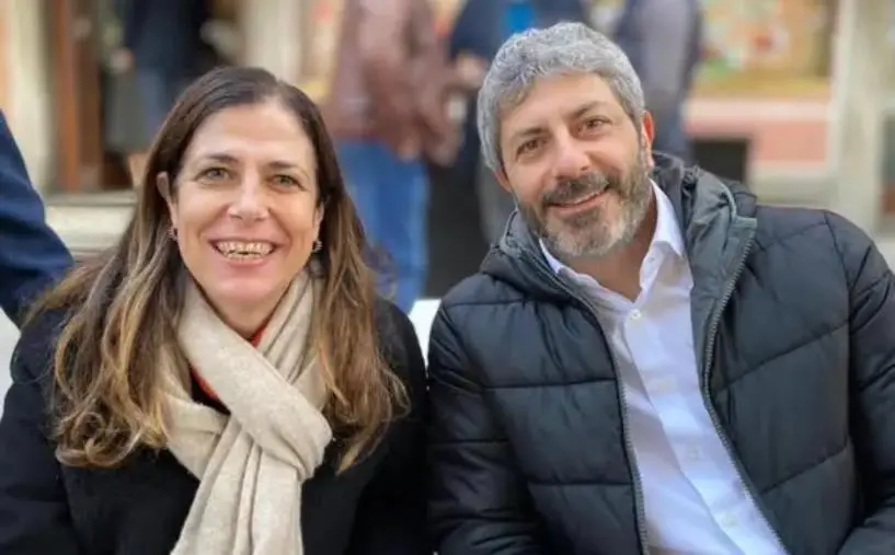 Regionali, il M5S a Cosenza con Todde, Fico e Tridico: “Idee per un Sud che fa squadra”